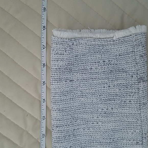 Top - Picture 5 of 6